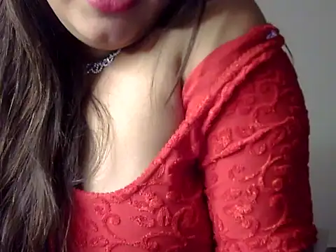 Aaliya02 online show from October 21, 9:32 am