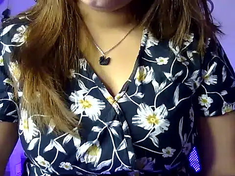 Aaliya02 online show from February 19, 3:57 am