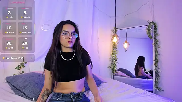 eimi rosse18 online show from March 31, 1:00 pm