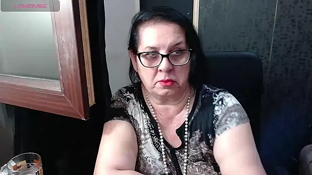 MissSanjanne online show from June 21, 8:22 pm