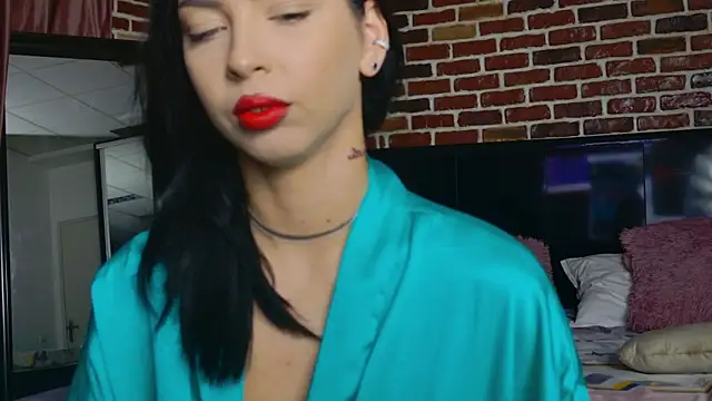 MeganSin  online show from October 4, 4:43 am