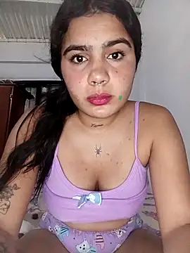 Sashalana online show from October 17, 12:30 pm