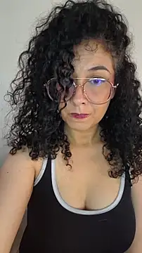 LondonHilton online show from February 17, 3:19 pm