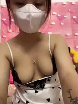 Snapshot of Mina-cute chatting on September 23, 5:21 am Mina-cute online show from September 23, 5:21 am