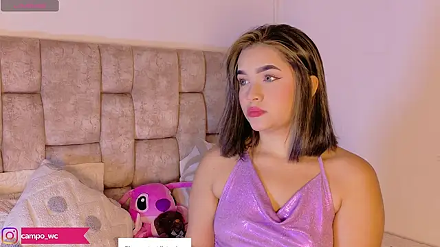 LunaOcampo  online show from October 14, 8:31 pm