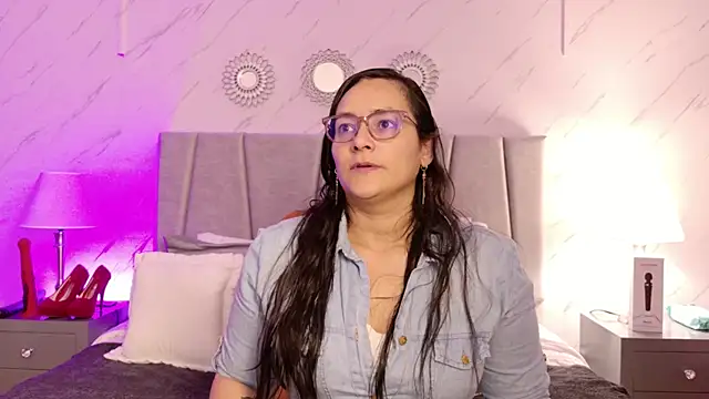 Michell Monet online show from May 12, 12:02 pm