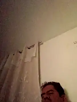 Snapshot of theking1_1 chatting on March 12, 5:02 am theking1 1 online show from March 12, 5:02 am