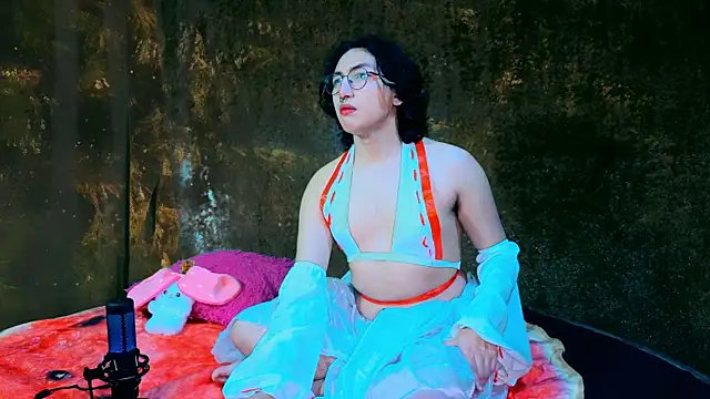 Snapshot of -BlueOpal- chatting on October 5, 6:06 pm -BlueOpal- online show from October 5, 6:06 pm