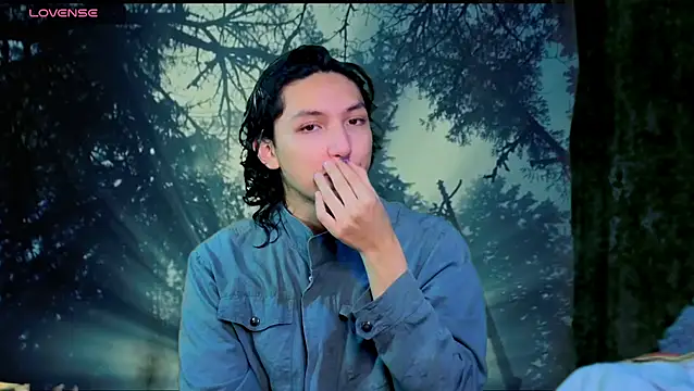 Snapshot of -BlueOpal- chatting on October 9, 7:01 pm -BlueOpal- online show from October 9, 7:01 pm