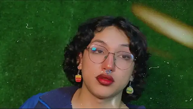 Snapshot of -BlueOpal- chatting on November 21, 8:07 pm -BlueOpal- online show from November 21, 8:07 pm