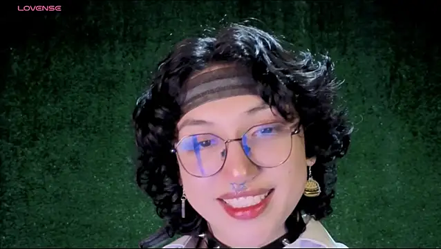 Snapshot of -BlueOpal- chatting on November 30, 9:30 pm -BlueOpal- online show from November 30, 9:30 pm