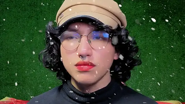 Snapshot of -BlueOpal- chatting on December 21, 6:59 pm -BlueOpal- online show from December 21, 6:59 pm