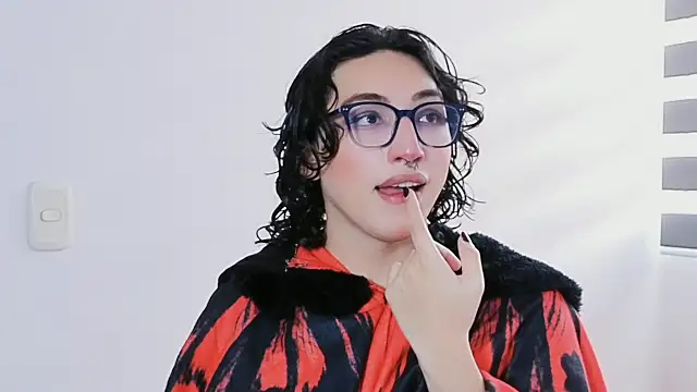 Snapshot of -BlueOpal- chatting on February 27, 7:03 pm -BlueOpal- online show from February 27, 7:03 pm