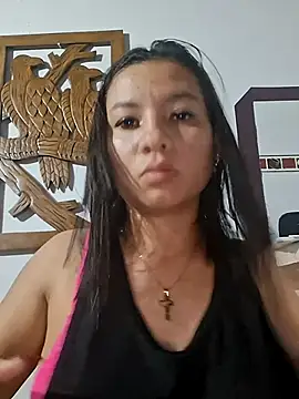 hot-mom22 online show from November 22, 10:36 am