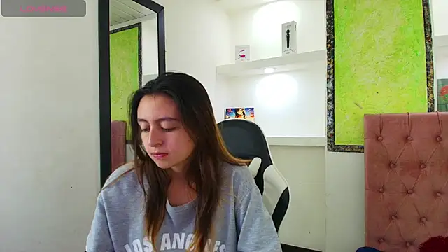 lala clark online show from November 21, 12:59 pm