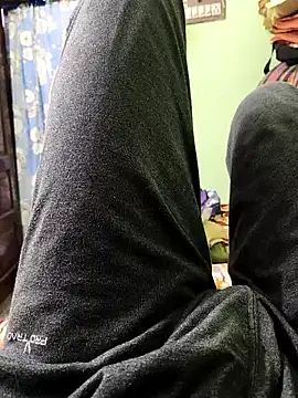 Snapshot of 123Imranshaik123 chatting on March 29, 6:57 am 123Imranshaik123 online show from March 29, 6:57 am