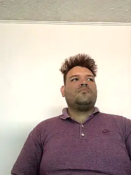 Snapshot of big_bearr chatting on September 23, 3:37 pm big bearr online show from September 23, 3:37 pm