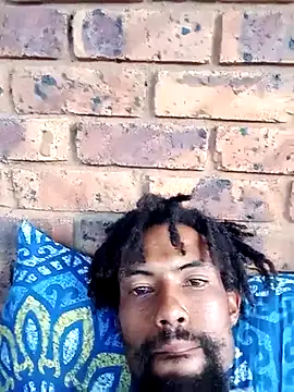 Snapshot of Goofygoody17 chatting on March 29, 2:17 pm Goofygoody17 online show from March 29, 2:17 pm