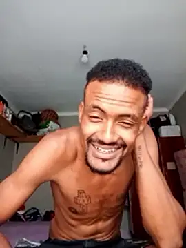 Snapshot of Goofygoody17 chatting on April 6, 8:59 am Goofygoody17 online show from April 6, 8:59 am