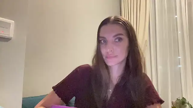 Snapshot of Velirine chatting on October 2, 6:04 pm Velirine online show from October 2, 6:04 pm