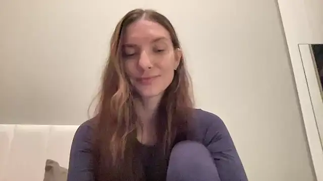Snapshot of Velirine chatting on October 6, 2:25 pm Velirine online show from October 6, 2:25 pm