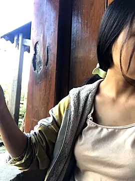 Mai lovely online show from October 18, 1:52 am