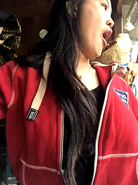 Mai lovely online show from November 2, 2:36 am