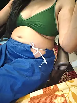 Snapshot of Poonambhabhi_9 chatting on September 26, 3:43 am Poonambhabhi 9 online show from September 26, 3:43 am