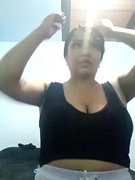 Snapshot of Hott_Sweet chatting on September 24, 1:53 am Hott Sweet online show from September 24, 1:53 am