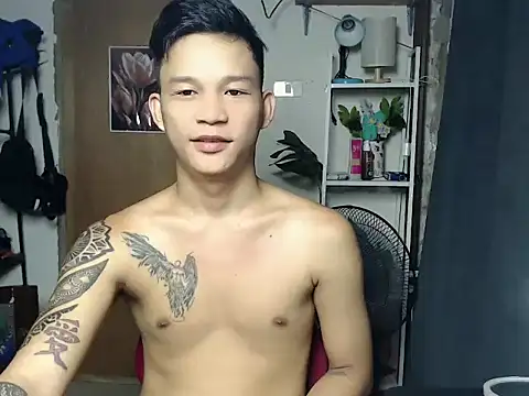 asianmonstercock05 online show from May 14, 10:22 am