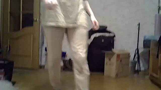 Emmanuel Manny1 online show from November 15, 4:25 pm