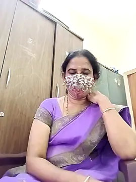 Snapshot of tamil_Boomika chatting on April 10, 8:08 am tamil Boomika online show from April 10, 8:08 am