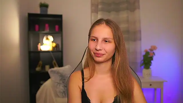 emmie murray online show from March 5, 7:32 pm