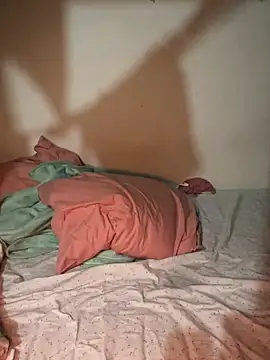 Aurora princesss online show from September 27, 8:30 am