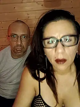 Snapshot of Lolytamilf chatting on January 14, 9:09 pm Lolytamilf online show from January 14, 9:09 pm