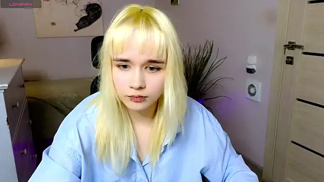 Snapshot of Shuhua_Meow chatting on September 29, 4:01 pm Shuhua Meow online show from September 29, 4:01 pm