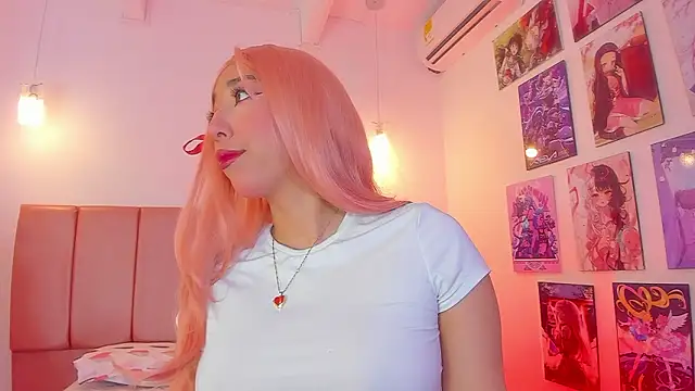 Snapshot of emily__walker chatting on February 14, 4:09 am emily walker online show from February 14, 4:09 am