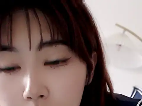 Snapshot of XIXI11111 chatting on October 22, 12:44 am XIXI11111 online show from October 22, 12:44 am