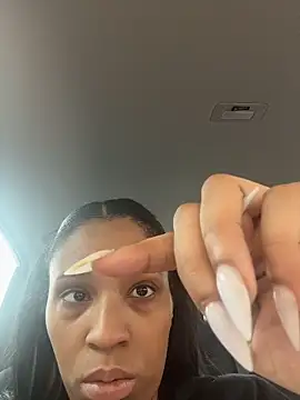 YeahhhitsBreezy online show from March 28, 10:42 pm