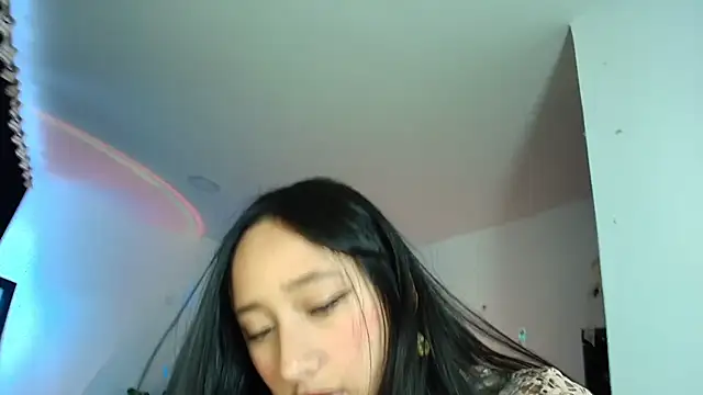 Snapshot of Hinata_21_ chatting on June 26, 8:24 pm Hinata 21 online show from June 26, 8:24 pm