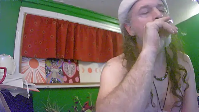 HippieDad333 online show from June 3, 2:03 am