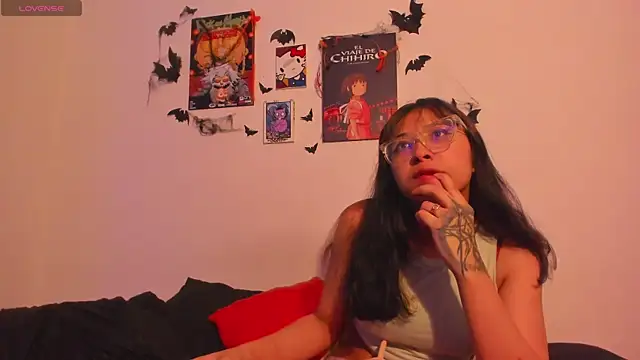 Snapshot of Dirty_Pleasure69 chatting on October 8, 7:11 pm Dirty Pleasure69 online show from October 8, 7:11 pm