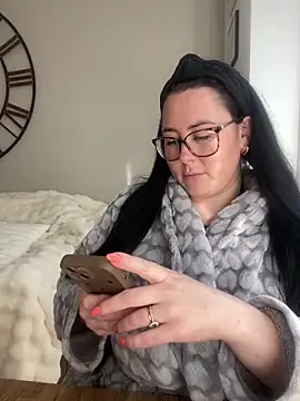 Snapshot of Ruby-Black chatting on March 25, 9:26 am Ruby-Black online show from March 25, 9:26 am