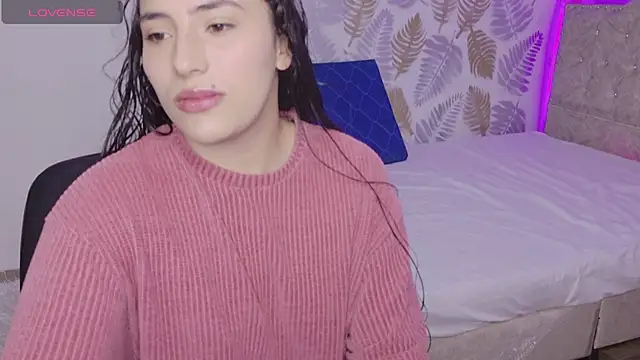 Snapshot of CattleyaAngel chatting on January 14, 4:01 pm CattleyaAngel online show from January 14, 4:01 pm