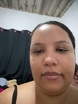 Snapshot of EggedGrowth chatting on February 26, 9:47 pm EggedGrowth online show from February 26, 9:47 pm