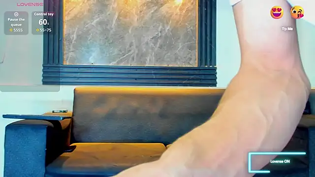 liam coleman25 online show from December 15, 4:39 am