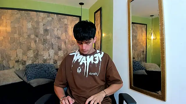 Axel Draven online show from December 15, 11:36 am