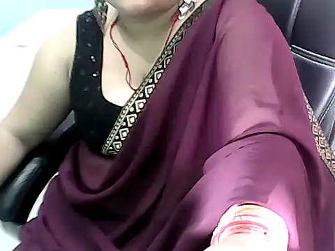 BABITA KUMARII online show from May 11, 5:43 pm