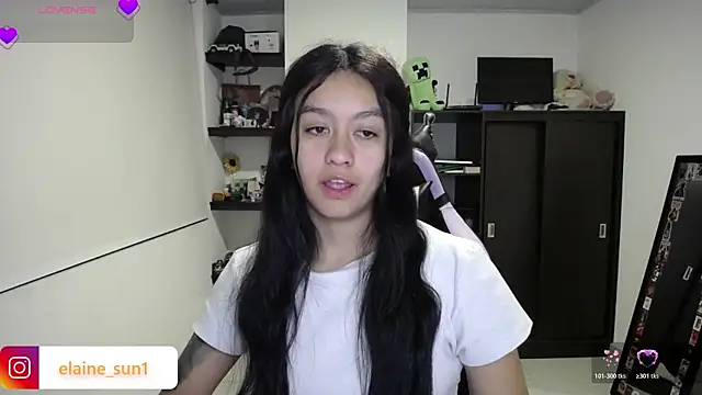 Snapshot of elaine_sun1 chatting on June 26, 1:43 am elaine sun1 online show from June 26, 1:43 am