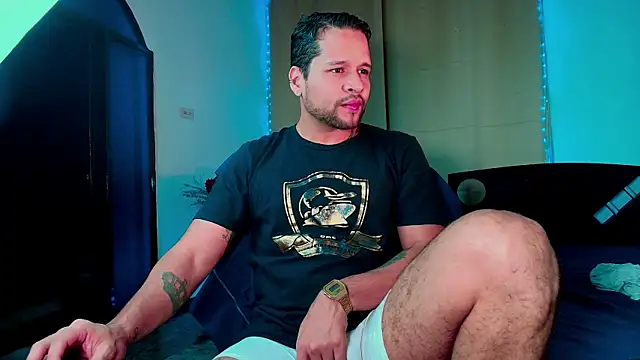 LucasGaeel online show from November 27, 6:37 am